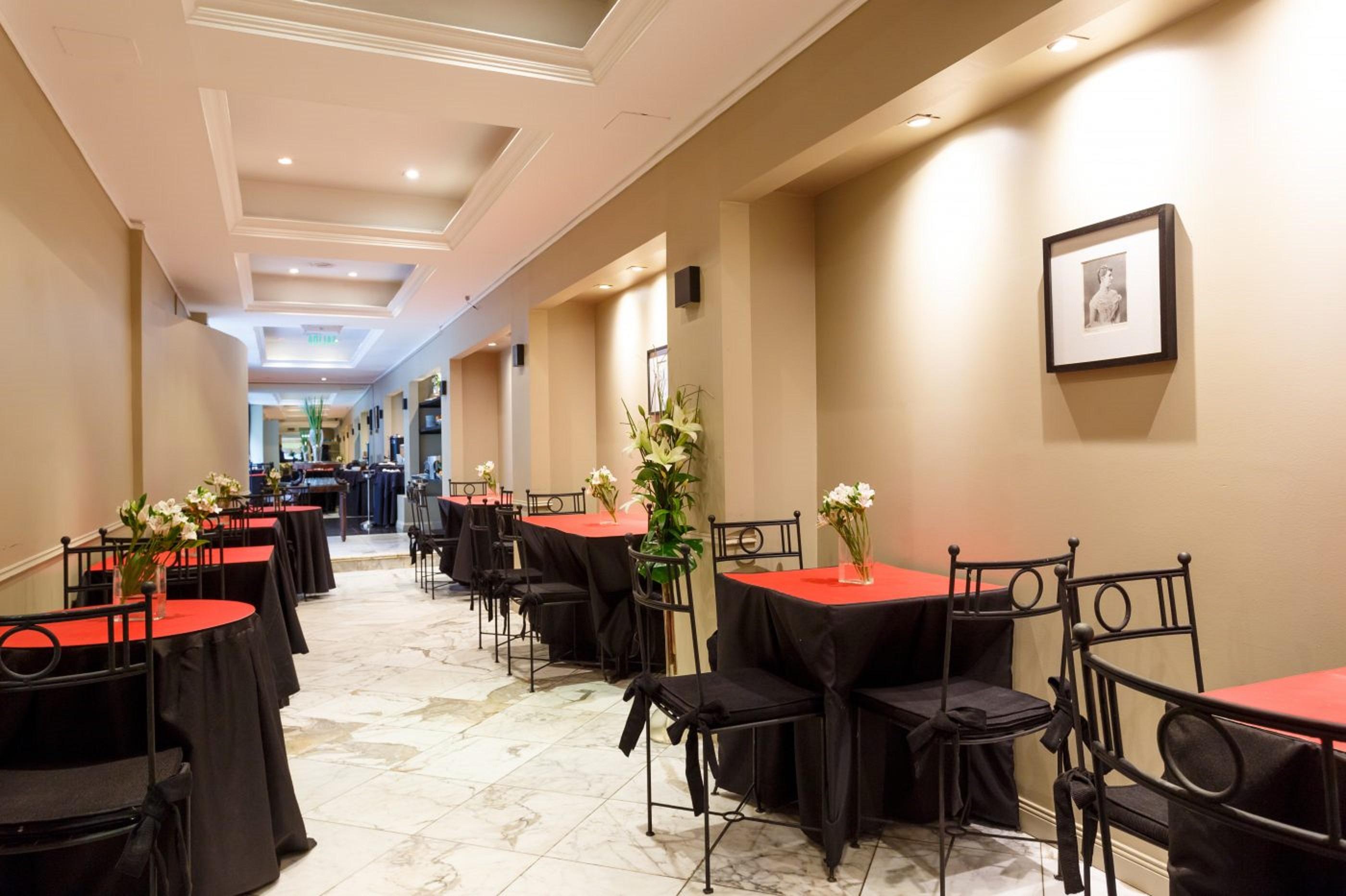 Hotel Le Cinque Lusso Recoleta 4*